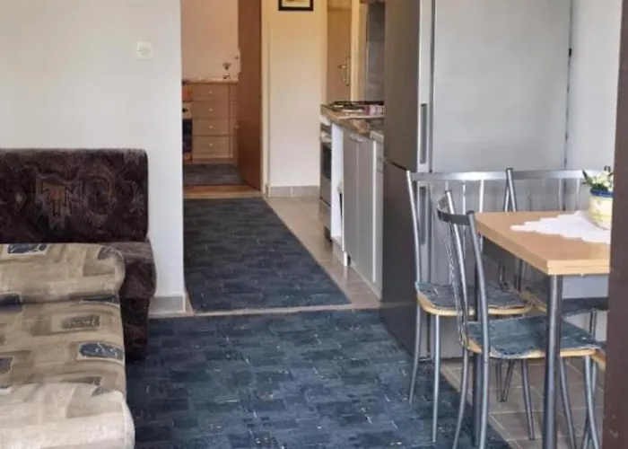 Luksuzni Borna דירה *